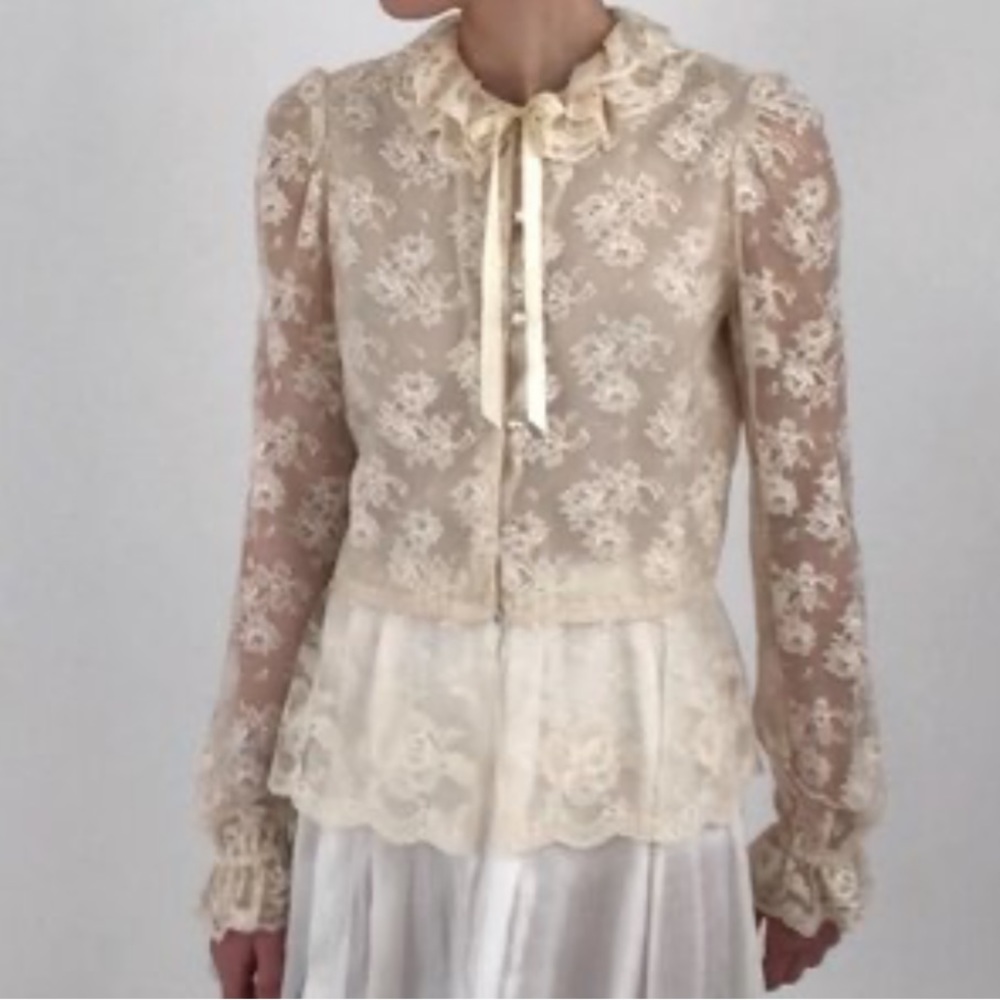 Vintage Cream Floral Lace Peplum Blouse